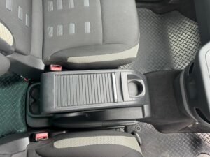 MyMobility Vehicles - WAV - Citroen Berlingo - WA64 JGY - Centre Arm Rest and Storage view
