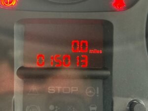 MyMobility Vehicles - WAV - Peugeot Partner - SF68 DHZ - Mileage View