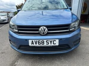 MyMobility Vehicles - WAV - VW Caddy - AV68 SYC - Front View